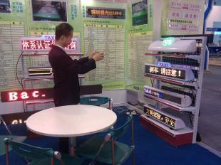 車載顯示屏與LED廣告屏 現代移動廣告的創新解決方案